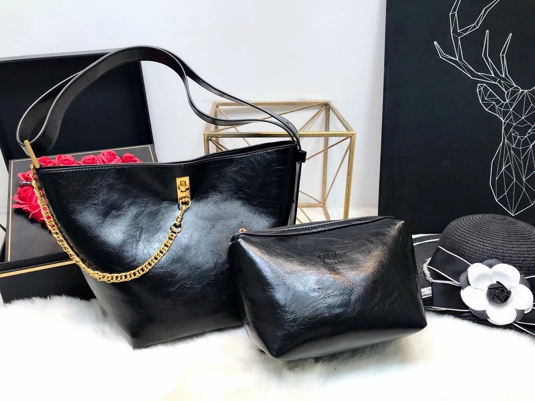 Black Leather Tote B