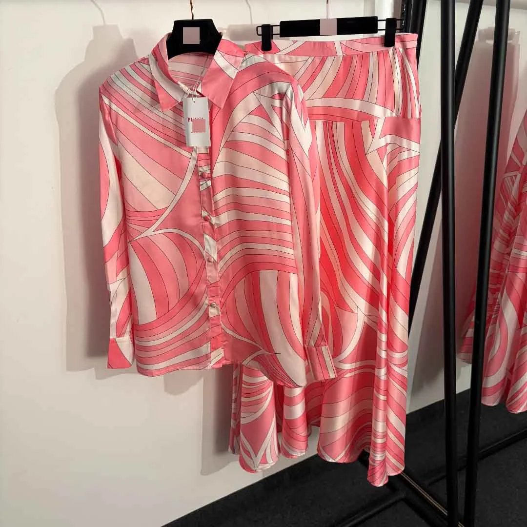 Pink Abstract Print