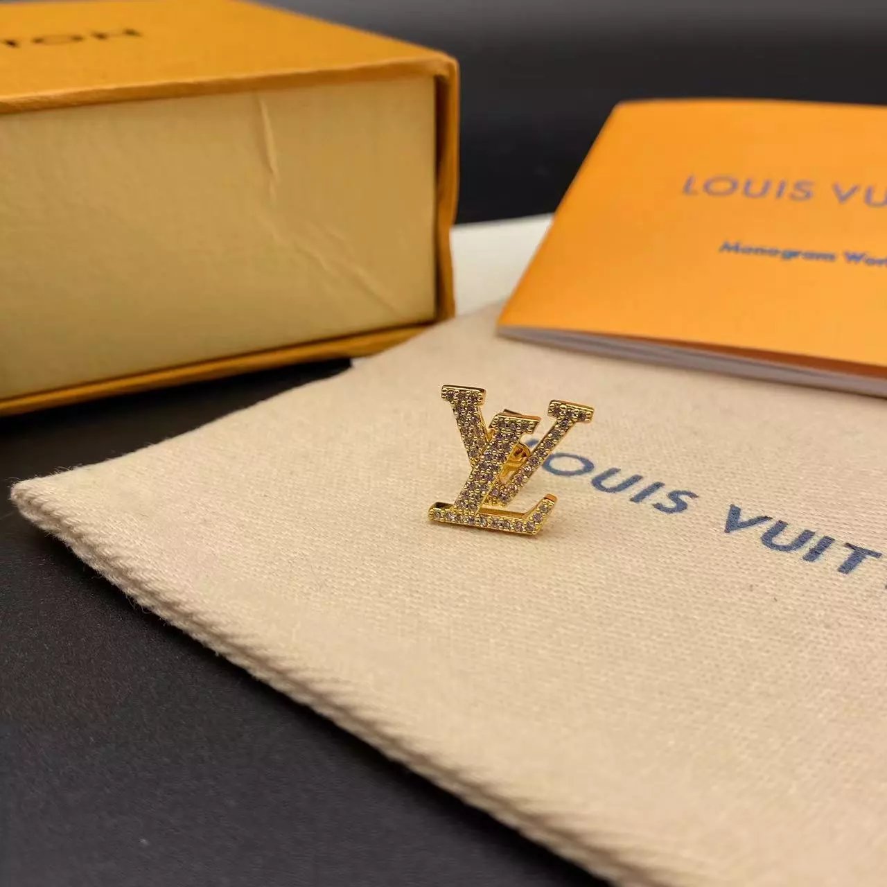 Louis Vuitton LV Gol